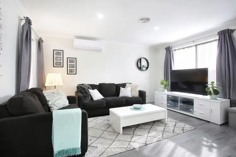 Second view of Homely house listing, 16 Greenmantle Close, Cranbourne West VIC 3977