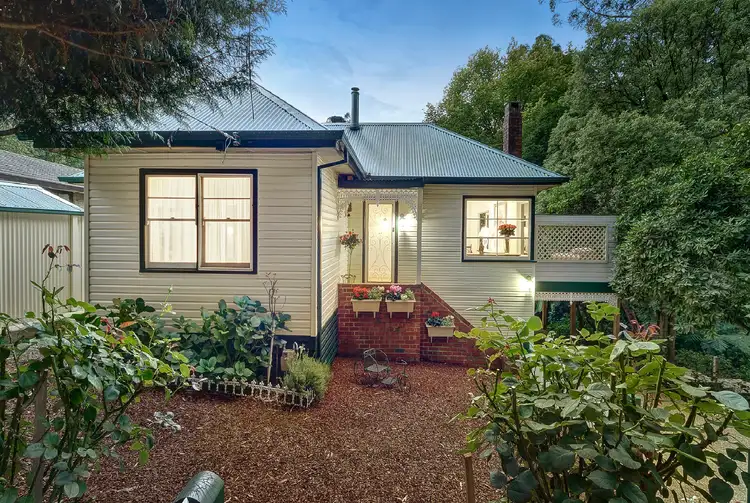 52 Perrins Creek Road, Kallista VIC 3791