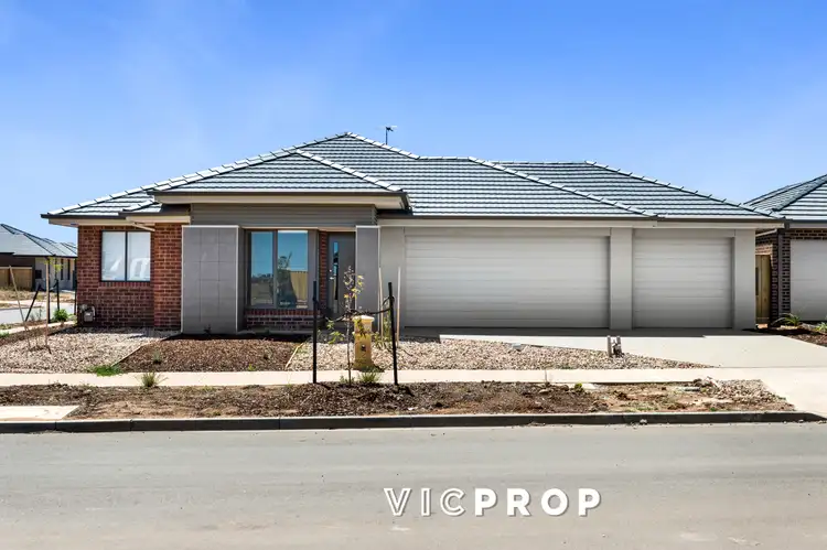 Main view of Homely house listing, 9 Overland Chase, Werribee VIC 3030