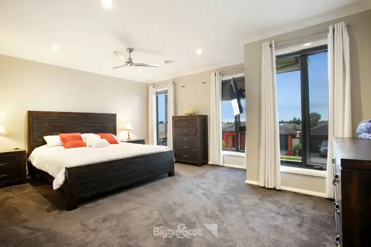 19 Warbler Street, Pakenham VIC 3810