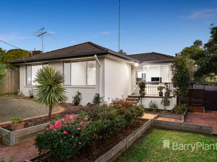 2 Rattray Road, Montmorency VIC 3094