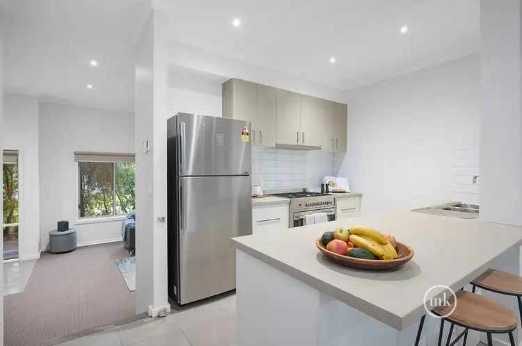 Second view of Homely house listing, 2/9 Kincaid Drive, Mernda VIC 3754