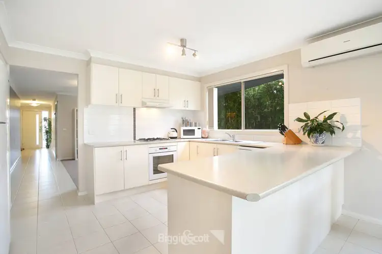 Sixth view of Homely house listing, 4 Cleopatra Drive, Cranbourne VIC 3977