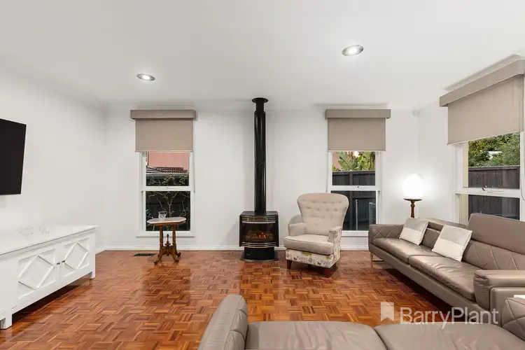 Fifth view of Homely house listing, 2 Ilma Court, Bulleen VIC 3105
