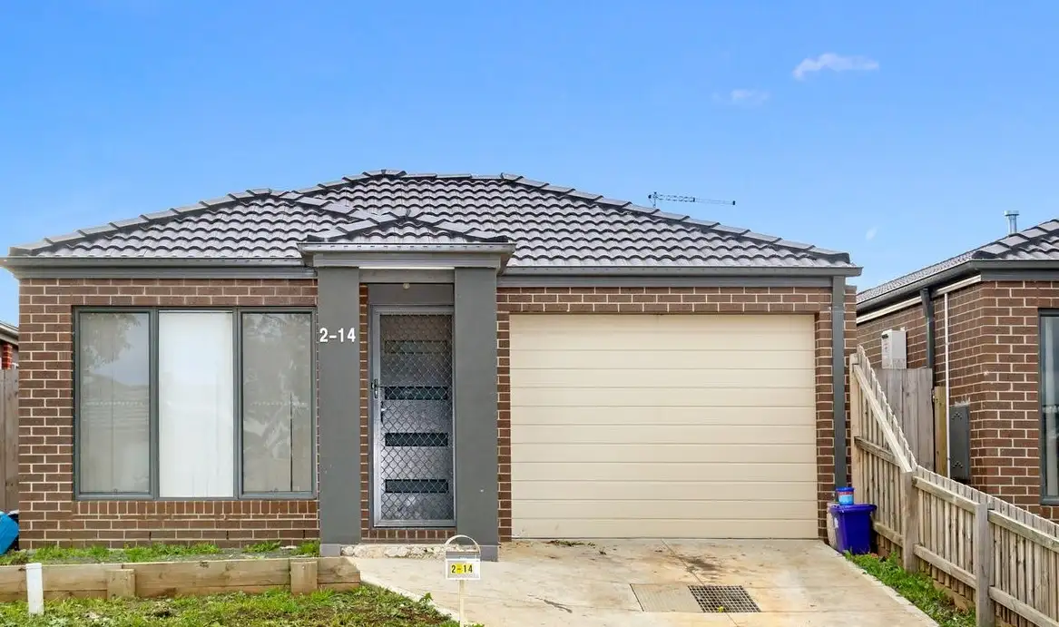 Main view of Homely unit listing, 2/14 Lady Penrhyn Drive, Harkness VIC 3337