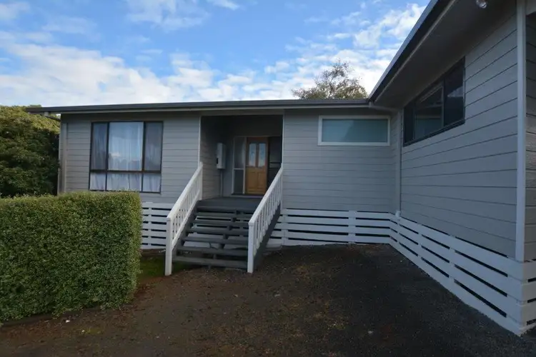 Second view of Homely house listing, 35 Wade Street, Drouin VIC 3818