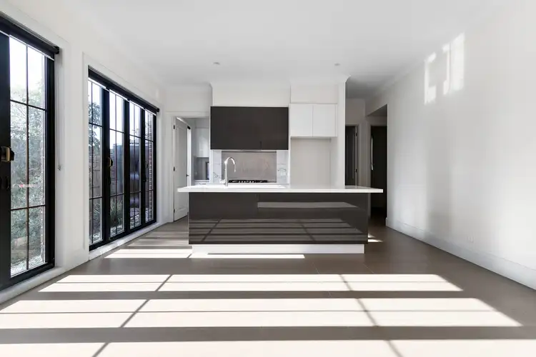 Second view of Homely house listing, 2/27 Miller Crescent, Mount Waverley VIC 3149