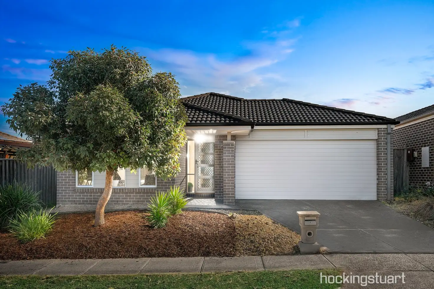 Main view of Homely house listing, 8 Kanto Court, Manor Lakes VIC 3024