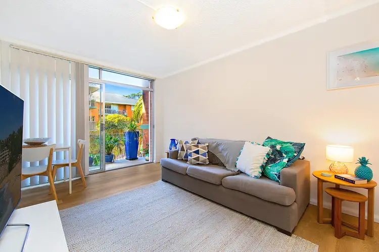13/4 Greenwood Place, Freshwater NSW 2096