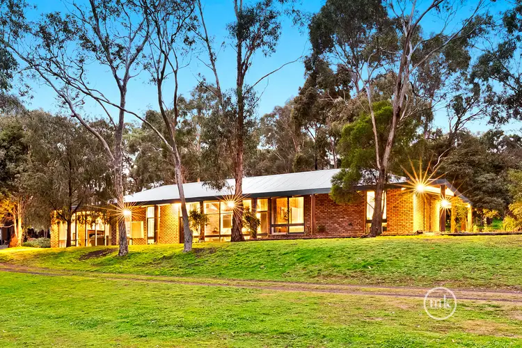 3 Mays Road, Eltham VIC 3095