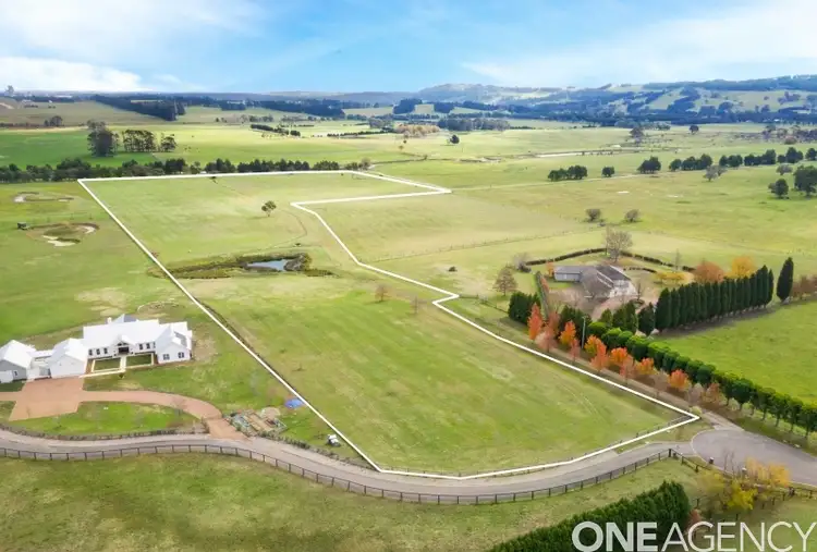 10 Songline Place, Burradoo NSW 2576