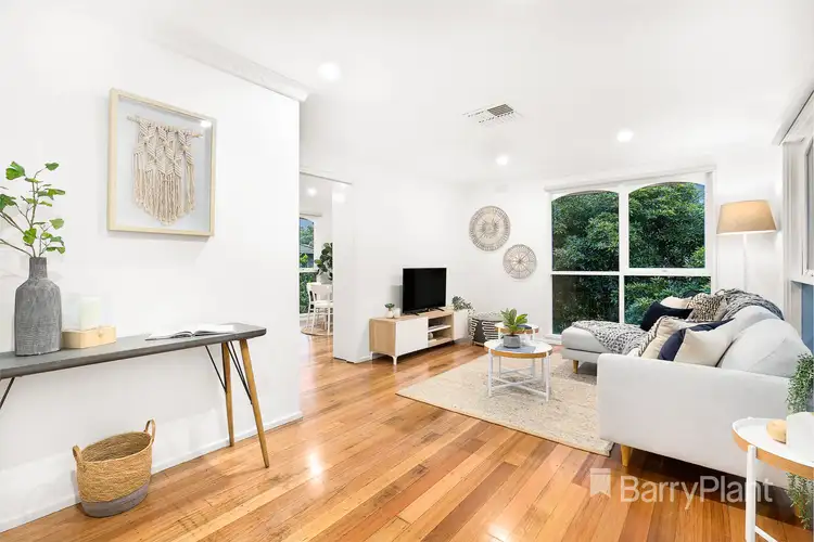 16 Cressy Street, Montmorency VIC 3094
