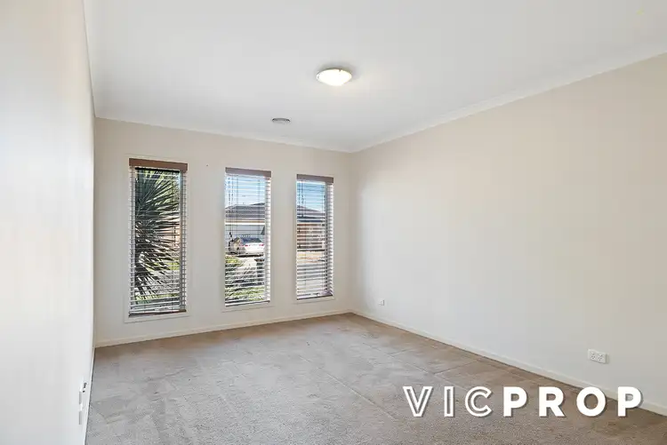 Seventh view of Homely house listing, 76 Toritta Way, Truganina VIC 3029