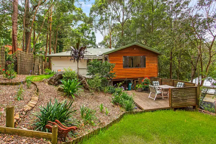 Third view of Homely house listing, 8 Franklin Avenue, Avoca Beach NSW 2251