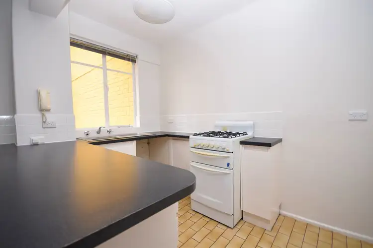 Main view of Homely apartment listing, 23/16A Chapel Street, St Kilda VIC 3182