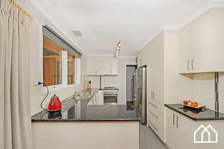 Third view of Homely house listing, 33 Banksia Avenue, Thomastown VIC 3074