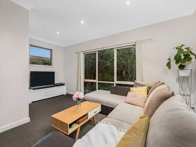 Fourth view of Homely house listing, 8 Eila Close, Cheltenham VIC 3192