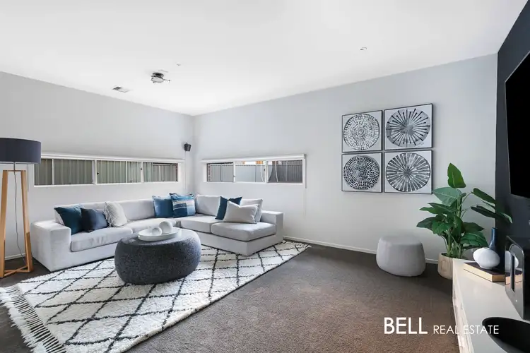 Sixth view of Homely house listing, 2 Heron Close, Pakenham VIC 3810