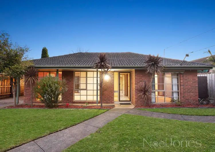 4 Rebecca Court, Wantirna South VIC 3152