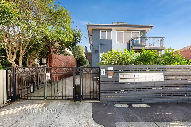 Main view of Homely apartment listing, 10/52 Clyde Street, St Kilda VIC 3182