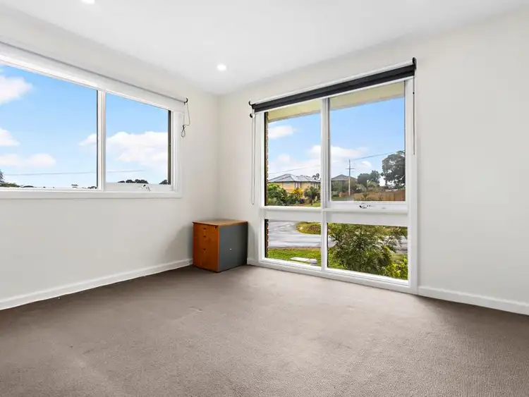 Fifth view of Homely townhouse listing, 1/32 Milne Street, Templestowe VIC 3106