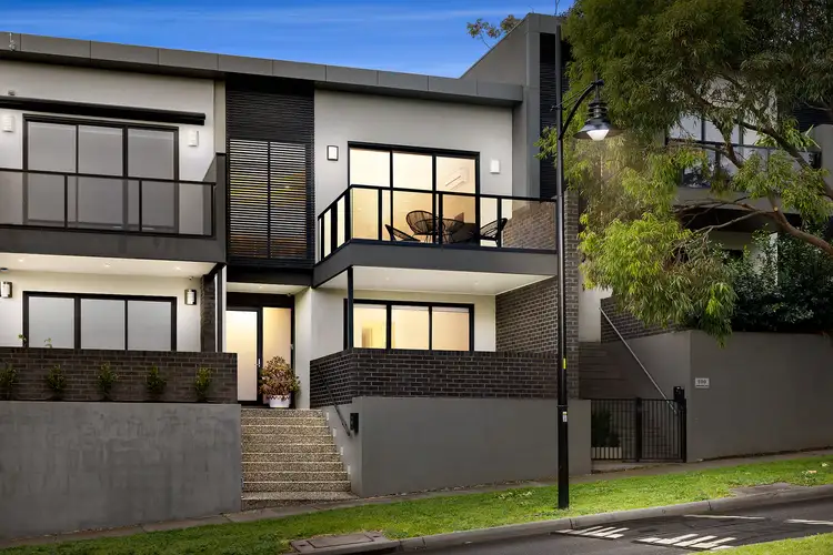 102 Edgewater Boulevard, Maribyrnong VIC 3032