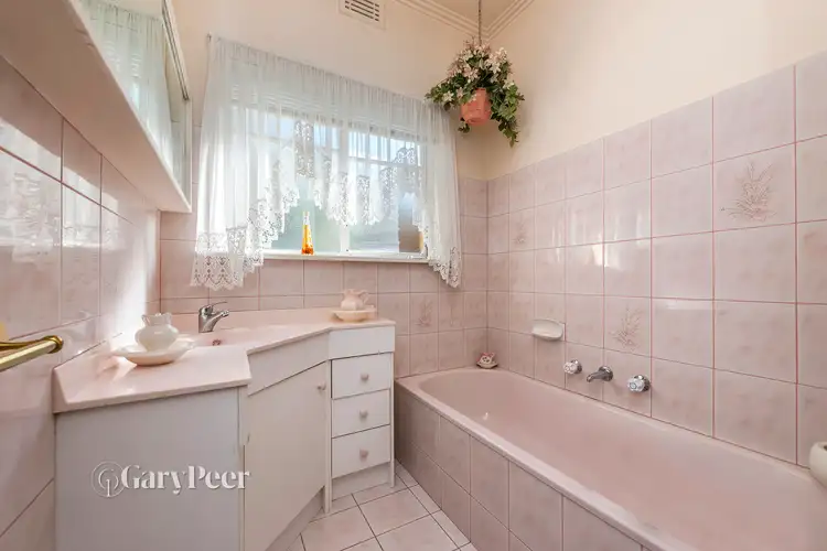 Fifth view of Homely house listing, 5 Atkinson Street, Murrumbeena VIC 3163