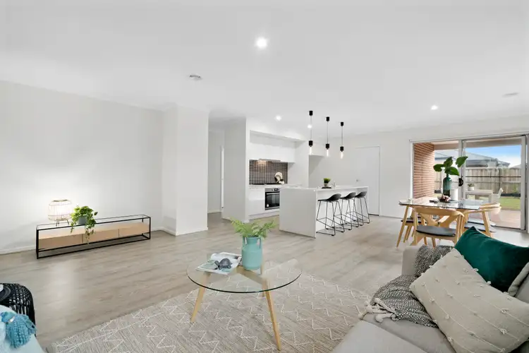 Second view of Homely house listing, 32 Atherton Avenue, Officer South VIC 3809