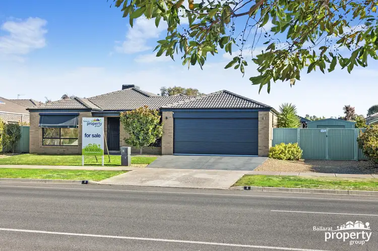 8 McKellar Drive, Miners Rest VIC 3352