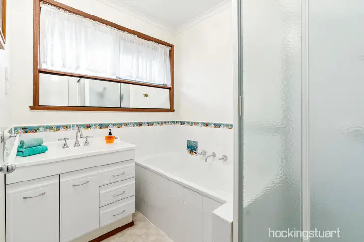 Sixth view of Homely house listing, 2/10 Crestmont Drive, Melton South VIC 3338