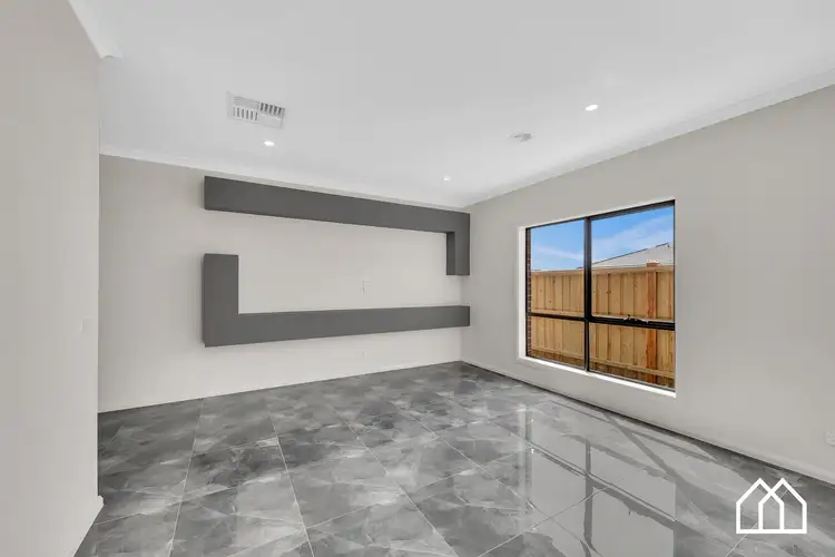 Sixth view of Homely house listing, 18 Picardy Way, Wollert VIC 3750