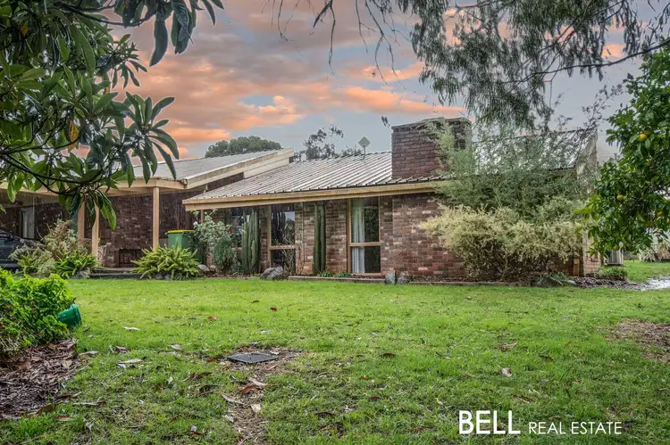 28 Hunter Road, Wandin North VIC 3139