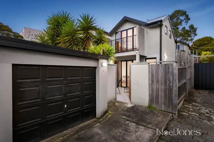 2/14 Launder Street, Hawthorn VIC 3122