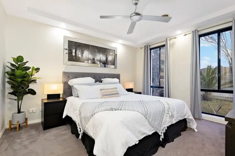 Fifth view of Homely house listing, 10 Glenaire Crescent, Cranbourne West VIC 3977