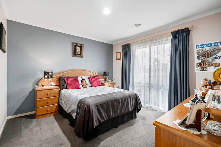 Sixth view of Homely house listing, 3 Regal Court, Melton South VIC 3338