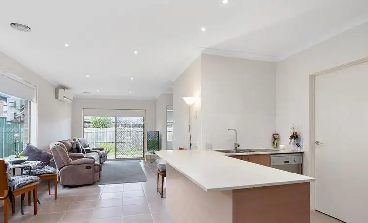 Third view of Homely unit listing, 18/1a Annette Court, Hastings VIC 3915