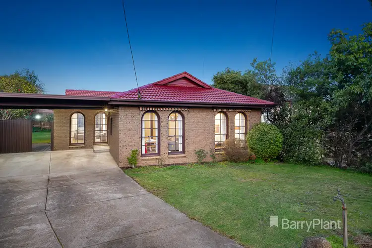 7 Santiago Street, Doncaster VIC 3108