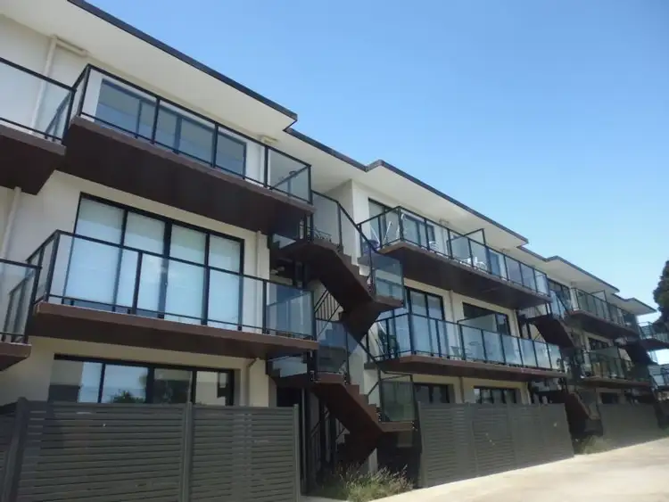 Main view of Homely house listing, 10/219 Watton Street, Werribee VIC 3030