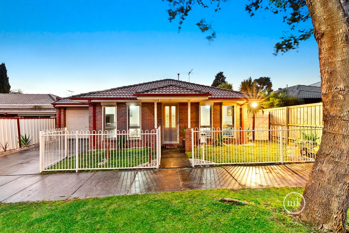 Main view of Homely unit listing, 1A Royston Close, Mill Park VIC 3082