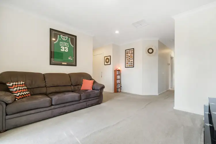 Fourth view of Homely unit listing, 11/12 Brunnings Road, Carrum Downs VIC 3201