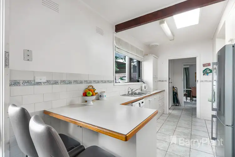 Sixth view of Homely house listing, 5 St. Cuthberts Avenue, Dingley Village VIC 3172