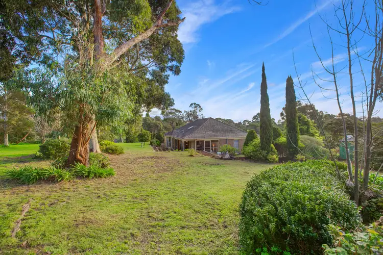 19 Gillards Road, Mount Eliza VIC 3930