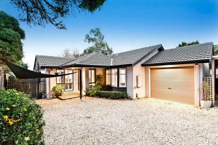 2/15 Alexander Street, Montmorency VIC 3094