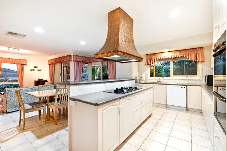 Fifth view of Homely house listing, 3 Lenkunya Court, Eltham North VIC 3095