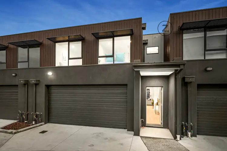 Main view of Homely townhouse listing, 3 Bavadia Place, Keysborough VIC 3173