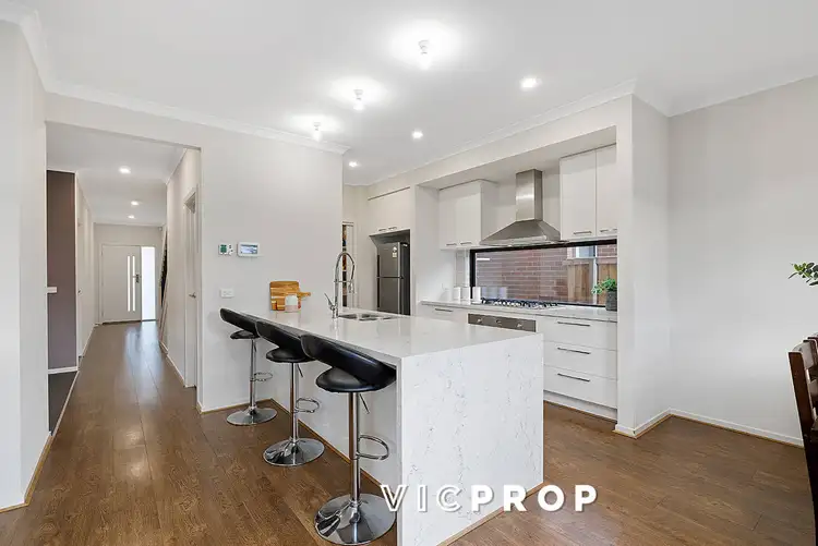 Sixth view of Homely house listing, 28 Kyogle Avenue, Point Cook VIC 3030