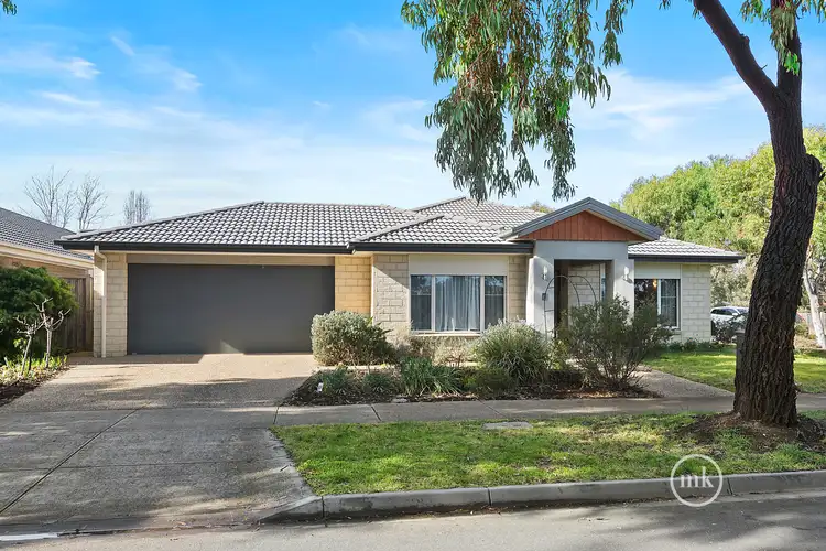 24 Thernholme Crescent, Doreen VIC 3754