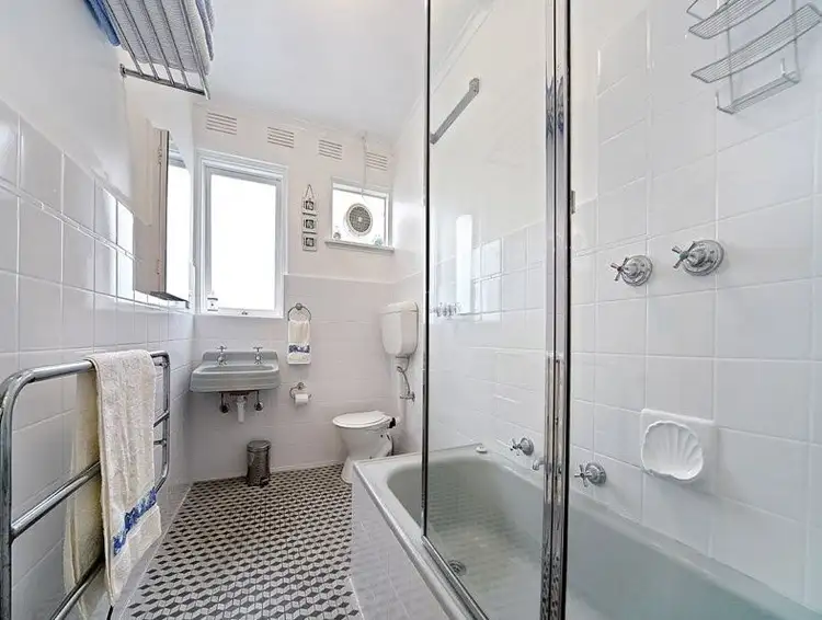Fifth view of Homely apartment listing, 3/8 Docker Street, Elwood VIC 3184