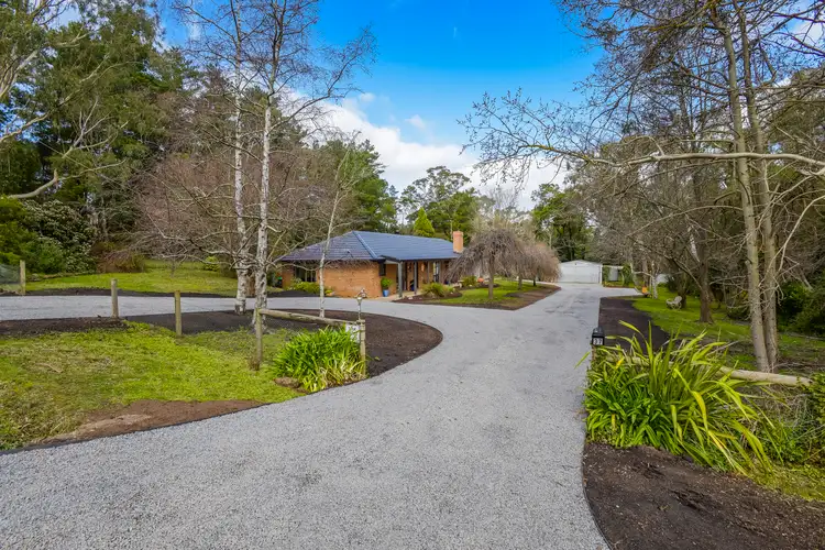 37 Ferrier Street, Mount Macedon VIC 3441