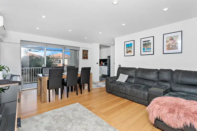 Main view of Homely unit listing, 9/6 Catherine Street, Gwynneville NSW 2500